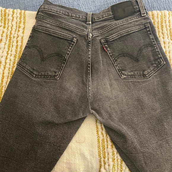 Grey Levi 501 Wedgie fit jeans (size 26) - Picture 1 of 3
